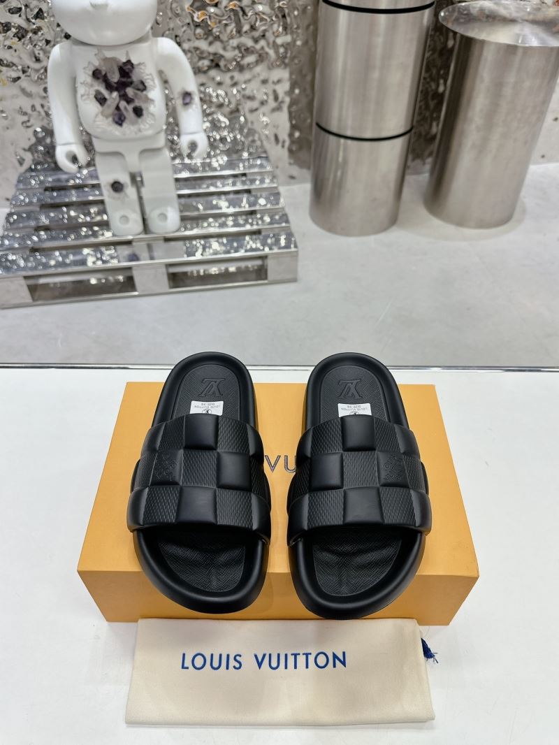 Louis Vuitton Slippers